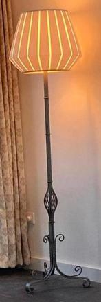 Art Deco Vloerlamp met Smeedijzeren Voet, Ophalen, Gebruikt, Metaal, 150 tot 200 cm