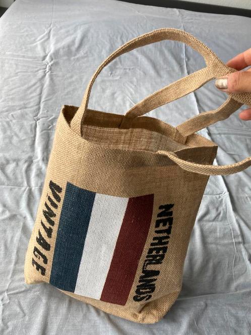 Nederlands Vintage juta shopper, Sieraden, Tassen en Uiterlijk, Tassen | Damestassen, Nieuw, Shopper, Beige, Verzenden