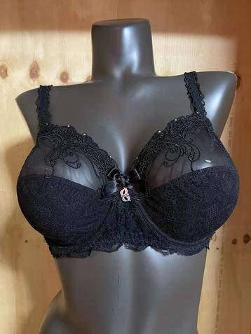 Lise charmel bh 85d soie de venise diamant beschikbaar voor biedingen