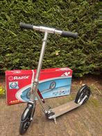 Razor A6 vouwstep zilver ZGAN, Fietsen en Brommers, Steps, Ophalen of Verzenden, Zo goed als nieuw, Gewone step