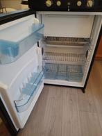 caravankoelkast Trigano AR85w, Ophalen, Zo goed als nieuw