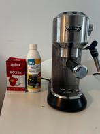 DeLonghi espresso machine + descaler + a pack of coffee, Witgoed en Apparatuur, Koffiezetapparaten, Zo goed als nieuw, Koffiemachine