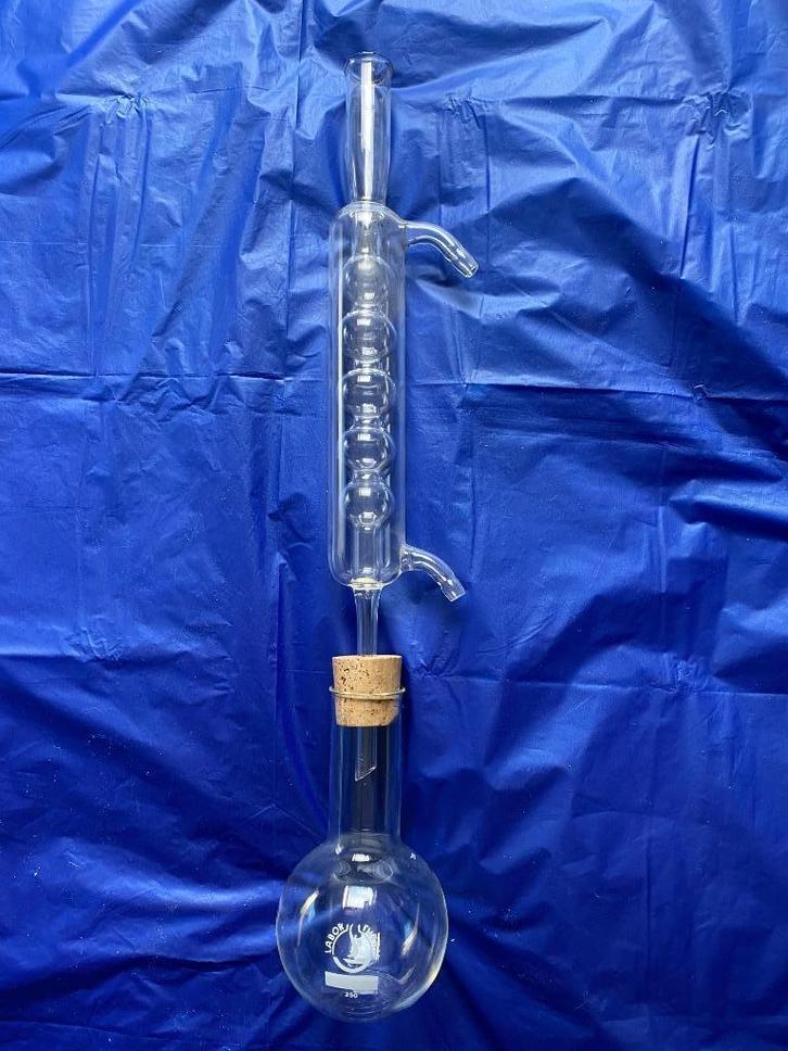 Refluxopstelling 250ml labotherm(laboratorium-destillatie), Verzamelen, Glas en Borrelglaasjes, Zo goed als nieuw, Ophalen of Verzenden