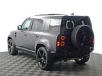 Land Rover Defender 5.0 P525 110 V8 Carpathian Edition GRIJS, Auto's, Automaat, Adaptive Cruise Control, Vierwielaandrijving, Zilver of Grijs