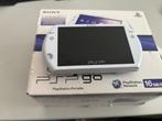 psp go pearl white 16GB, Spelcomputers en Games, Spelcomputers | Sony PSP, Ophalen of Verzenden, Gebruikt, Wit, PSP Go