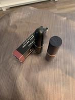 Mac lipstick 501 en estee lauder Nieuw, Sieraden, Tassen en Uiterlijk, Uiterlijk | Cosmetica en Make-up, Ophalen of Verzenden