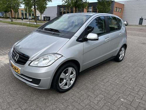 Mercedes-benz A-klasse 160 BlueEFF Bns Cl. AIRCO CRUISE TRHK, Auto's, Mercedes-Benz, A-Klasse, ABS, Airbags, Airconditioning, Bluetooth