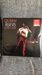 Queen Tits out for Tokyo, Zo goed als nieuw