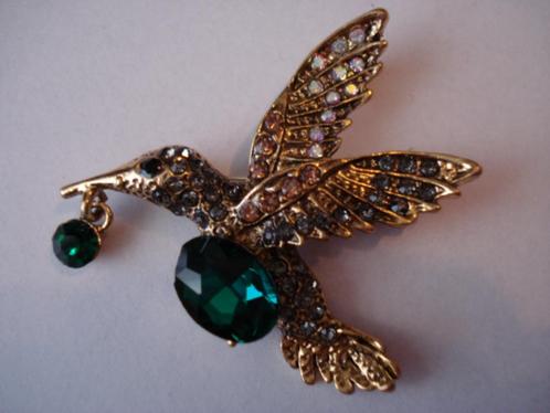 Kolibrie broche, Sieraden, Tassen en Uiterlijk, Broches, Nieuw, Overige materialen, Overige kleuren, 4 tot 7 cm, Met strass, Ophalen of Verzenden