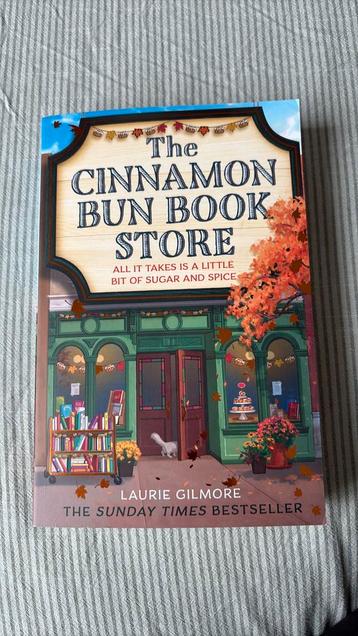 The Cinnamon Bun Book Store / Laurie Gilmore beschikbaar voor biedingen
