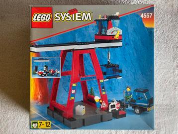 Lego System 4557 Freight Loading Station/ Vracht Laadstation beschikbaar voor biedingen
