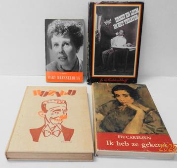 Toneel, blikken uit het verleden, 4 boeken. beschikbaar voor biedingen