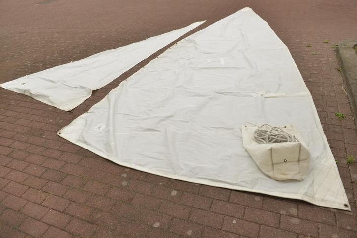 12 kwadraat Bergummer grootzeil en fok, Watersport en Boten, Zeilen en Zeiltoebehoren, Gebruikt, Grootzeil, Minder dan 15 m², Ophalen