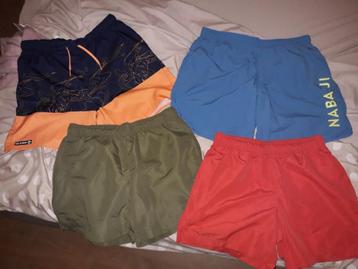 4 nieuwe zwemshorts/broek  beschikbaar voor biedingen