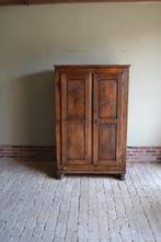 Prachtige antieke 17e eeuwse eiken houten spinde, broodkast,, Antiek en Kunst, Verzenden