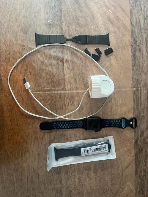 Apple watch serie 2, Telecommunicatie, Mobiele telefoons | Apple iPhone, Zo goed als nieuw, Zwart, Ophalen