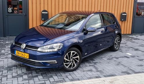 Volkswagen Golf 1.0 TSI 110pk 5D 2018 Blauw, Auto's, Volkswagen, Bedrijf, Golf, ABS, Achteruitrijcamera, Adaptieve lichten, Adaptive Cruise Control