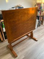 Tekentafel - 1,07m x 76cm (1,15m totaal lengte), Ophalen, Zo goed als nieuw, Minder dan 130 cm