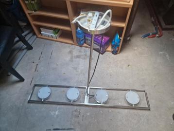 Plafondlamp met 4 Spots beschikbaar voor biedingen