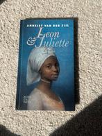 Annejet van der Zijl - Leon & Juliette, Ophalen of Verzenden, Zo goed als nieuw, Annejet van der Zijl