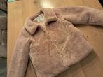Fluffie jas 146 Primark, Ophalen of Verzenden, Zo goed als nieuw, Meisje, Jas