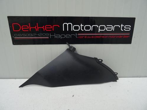 Linker Binnen Kuipdeel Zijpaneel GSXR750 GSXR600 2008-2010, Motoren, Onderdelen | Merk-onafhankelijk, Gebruikt, Ophalen of Verzenden
