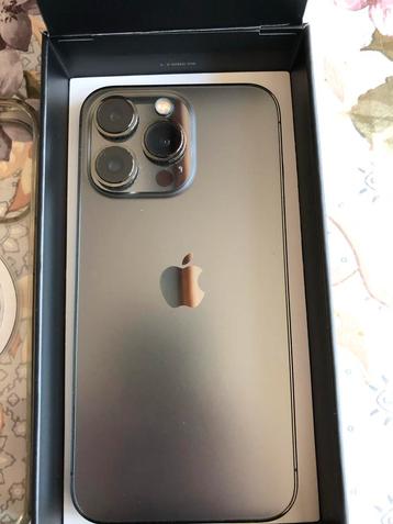 Iphone 13 Pro 512GB - Zo goed als nieuw! beschikbaar voor biedingen