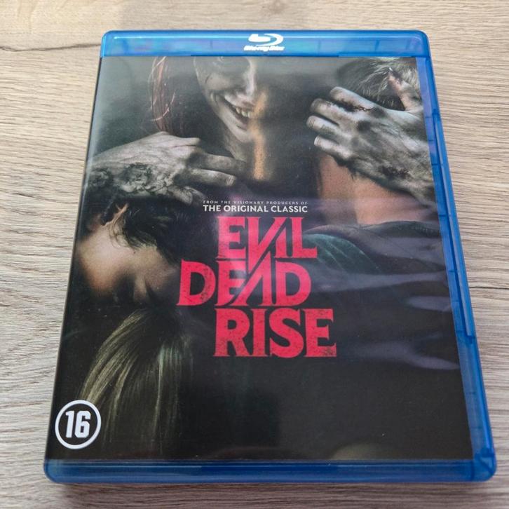 Evil Dead Rise (Blu-ray, NLO), Cd's en Dvd's, Blu-ray, Zo goed als nieuw, Horror, Ophalen of Verzenden
