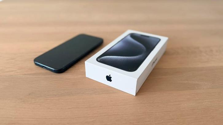 iPhone 15 Pro 512GB – Blauw – Met originele doos en oplader, Telecommunicatie, Mobiele telefoons | Apple iPhone, Zo goed als nieuw