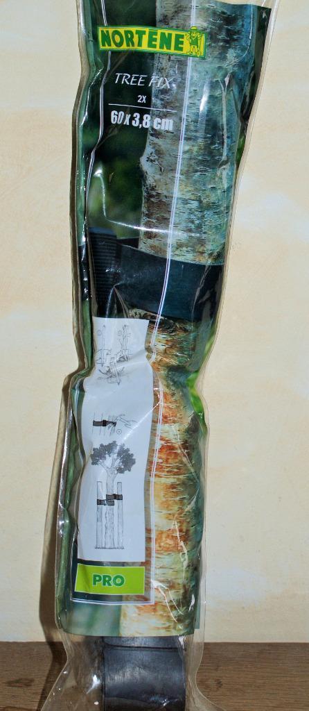Nortène Tree Fix, 2 rubberen hals 60 x 3,8 cm ** NIEUW **, Tuin en Terras, Planten | Fruitbomen, Ophalen of Verzenden