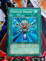 Monster Reborn - SDP - Yu-Gi-Oh, Hobby en Vrije tijd, Verzamelkaartspellen | Yu-gi-Oh!, Ophalen of Verzenden, Zo goed als nieuw