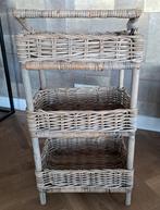 3 laags rieten opberg etagere met handvat 80cm hoog, Huis en Inrichting, Woonaccessoires | Etagères, Ophalen, Zo goed als nieuw