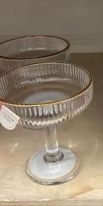 4 prachtig glazen op poot nieuw, Verzamelen, Glas en Borrelglaasjes, Ophalen, Nieuw, Overige typen