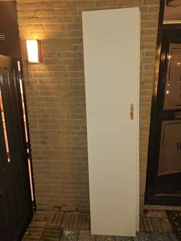 Gratis! IKEA PAX deuren, 227 x 50cm, grijs gewrapt - afbeelding 1