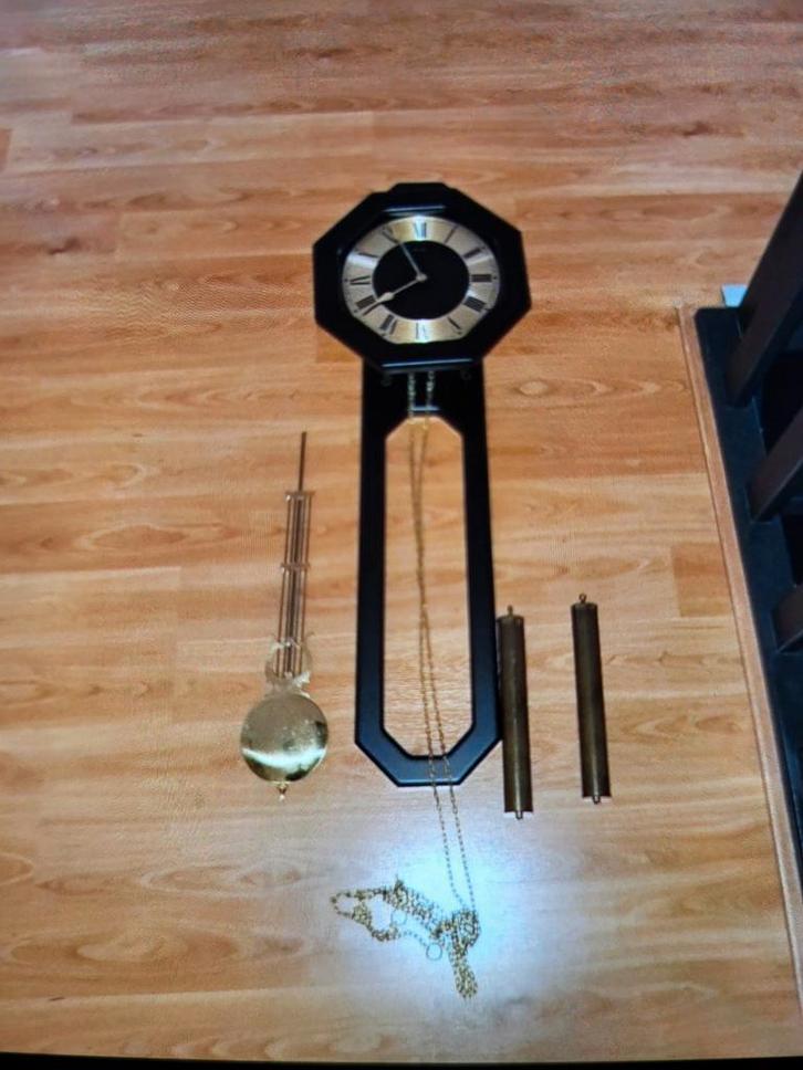 Vintage Hangklok met Slinger en Gewichten, Antiek en Kunst, Antiek | Klokken, Ophalen of Verzenden