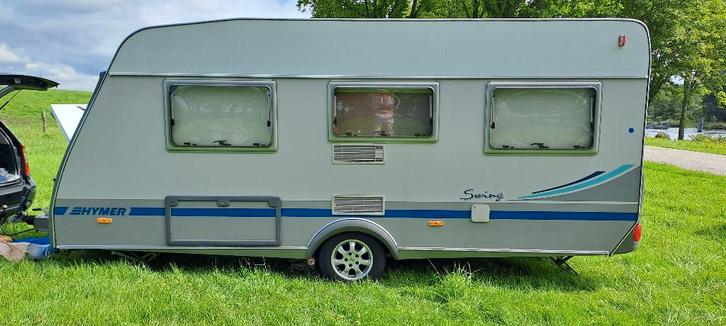 caravan, Caravans en Kamperen, Caravans, Particulier, tot en met 4, 1250 - 1500 kg, Rondzit, Eriba, Frans bed, 4 tot 5 meter, 75 kg