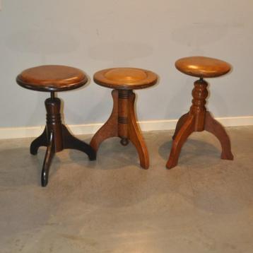 Pianokrukken  schapenleer beschikbaar voor biedingen