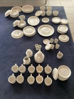Stonehenge Midwinter Servies - 75 delig, Huis en Inrichting, Keuken | Servies, Ophalen, Zo goed als nieuw, Overige stijlen, Aardewerk