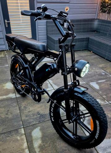 Fatbike V20 in zeer goede staat en fietst orgineel! Weg=pech beschikbaar voor biedingen