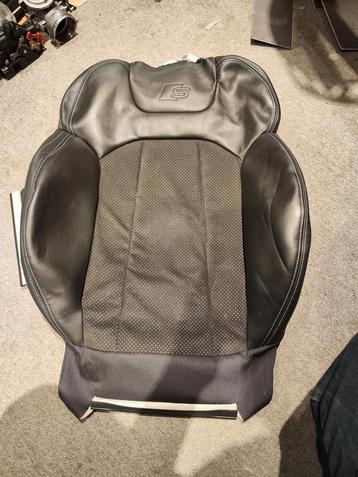 Audi Q7 S-Line bekleding bestuurderskant beschikbaar voor biedingen