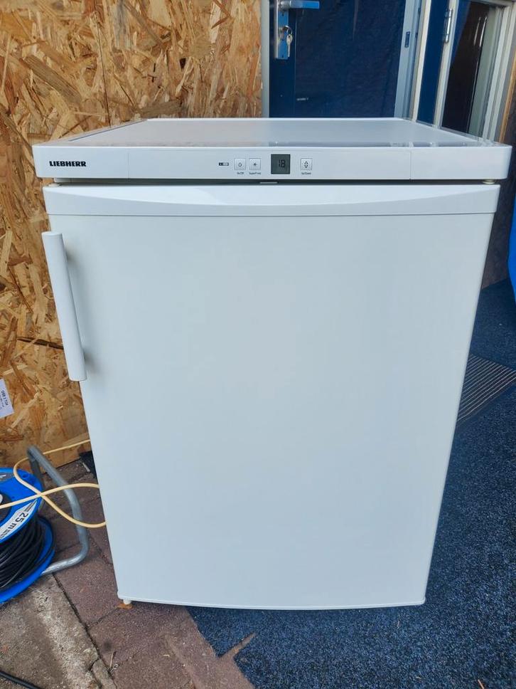 liebherr koelkast met vriesvak energielabel A +++, Witgoed en Apparatuur, Koelkasten en IJskasten, Zo goed als nieuw, Met vriesvak