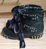 Stoere Zwarte Enkellaarsjes met Studs Maat 38, Zwart, Lage of Enkellaarzen, Ophalen of Verzenden, Gedragen