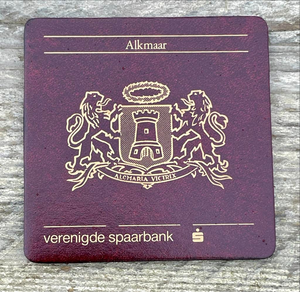 6 Onderzetters Verenigde Spaarbank Gemeentewapens (Zld 11), Ophalen of Verzenden