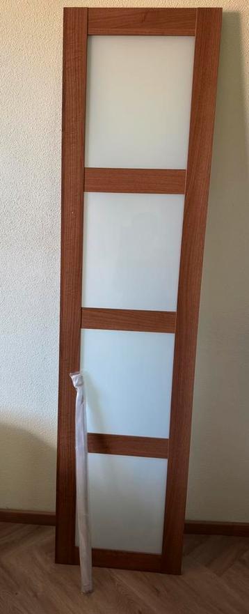 IKEA kastdeuren 200x50 cm,diverse stijlen, nieuw/goede staat beschikbaar voor biedingen