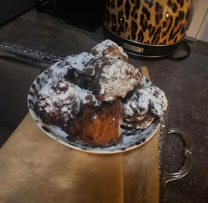 Decemberstress? Oliebollen lossen alles op!, Diversen, Kerst, Nieuw, Ophalen