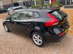 Volvo V40 1.6 T3 150PK 2012 Zwart, Voorwielaandrijving, 4 cilinders, Zwart, Origineel Nederlands