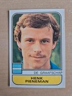 Panini Voetbal 82 Henk Pieneman De Graafschap, Verzamelen, Ophalen of Verzenden, Zo goed als nieuw, Ajax, Poster, Plaatje of Sticker