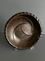 Schaal gehamerd koper Amsterdamse school Art Deco, Antiek en Kunst, Ophalen of Verzenden