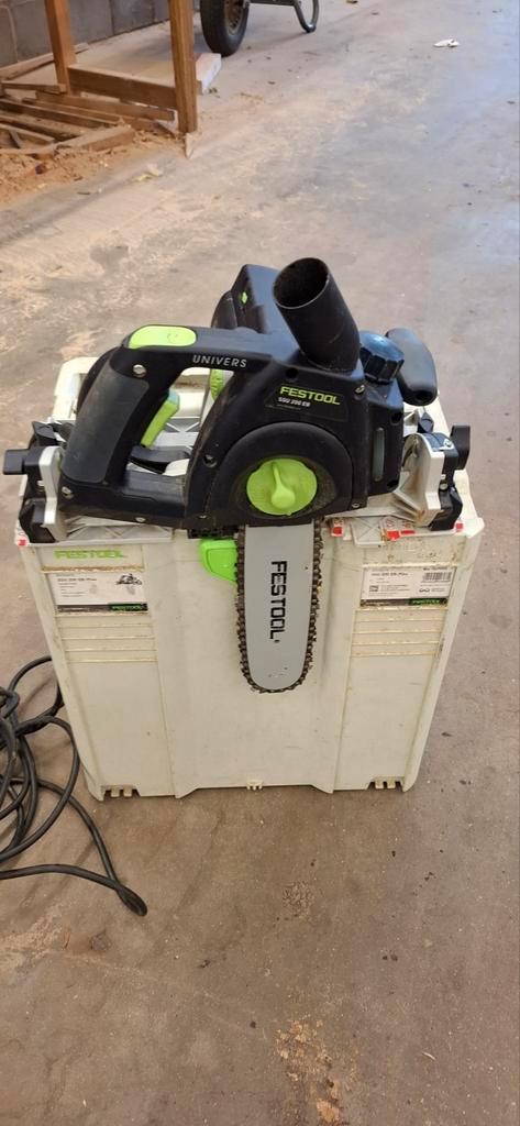 Festool Univers SSU 200 EB zwaardzaag, Doe-het-zelf en Verbouw, Gereedschap | Zaagmachines, Gebruikt, Kettingzaag, 600 tot 1200 watt