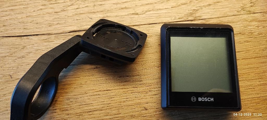 Bosch Intuvia, incl houder, Ophalen of Verzenden, Draadloos, Zo goed als nieuw